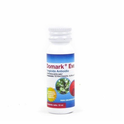 Fungicida antioídio DOMARK EVO en botella de 10 ml